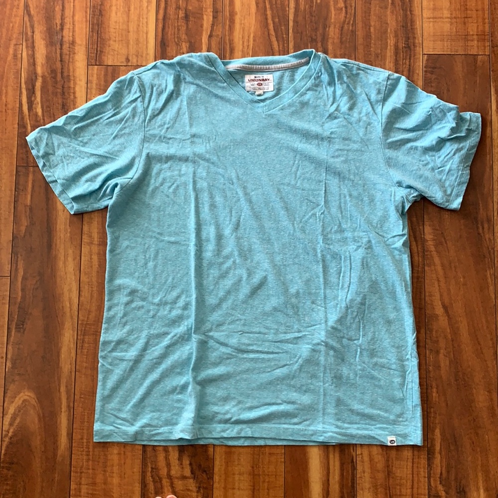 Union Bay light blue t-shirt
